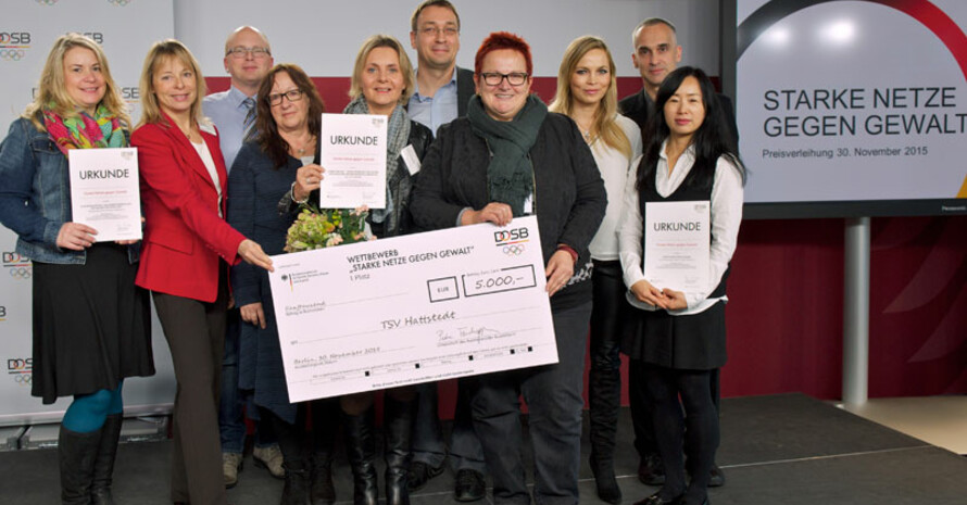 Der TV Hattstedt gewinnt im Vereinswettbewerb „Starke Netze gegen Gewalt!“ den ersten Platz und 5.000 Euro. Foto: Camera4
